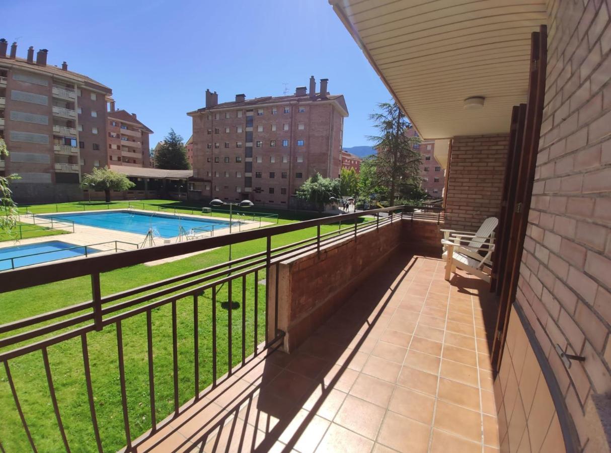 Apartamento Capelot Jaca Esterno foto