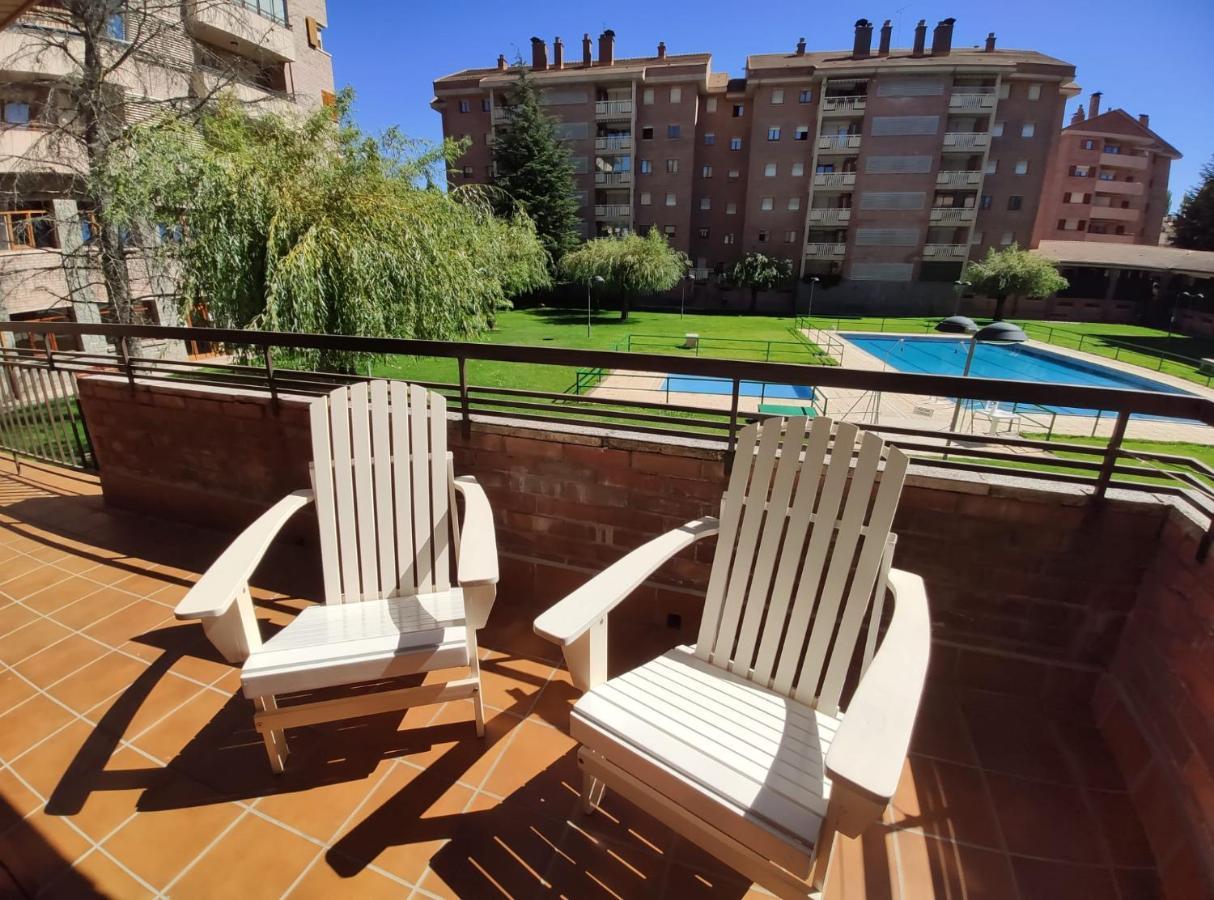 Apartamento Capelot Jaca Esterno foto